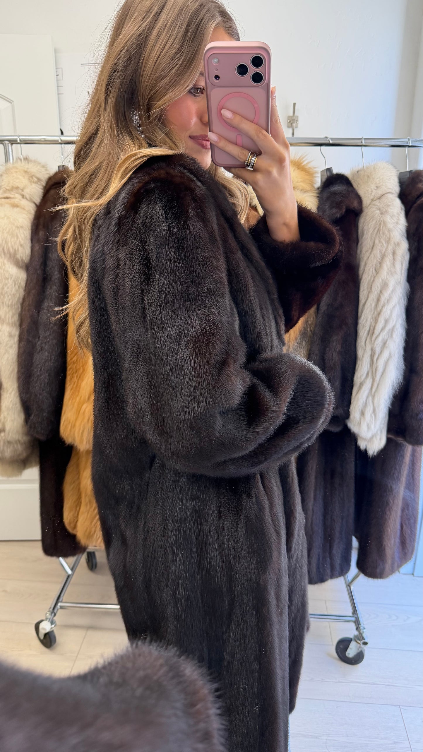 #19 Vintage Ranch Mink Coat Size Medium