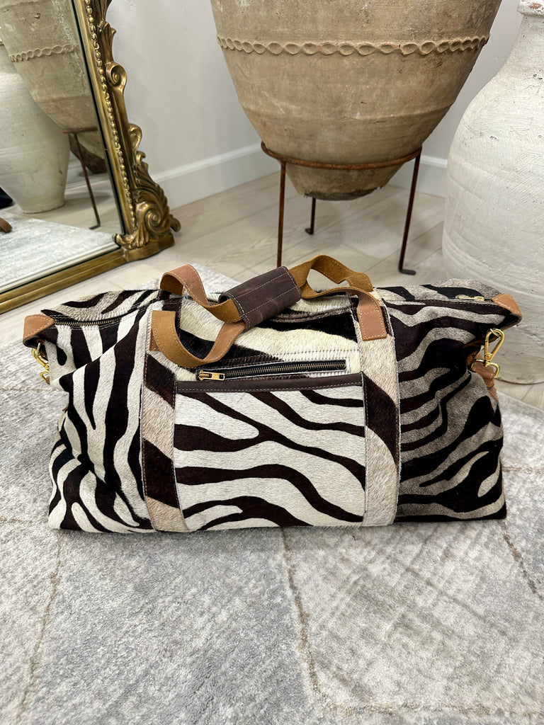 EXCLUSIVE!! Zebra Cowhide Duffel Bag