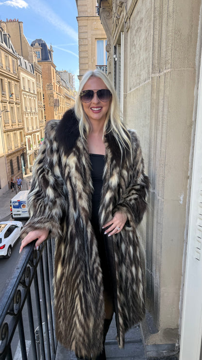 #100 Vintage Natural Racoon Coat - Size Medium/Large