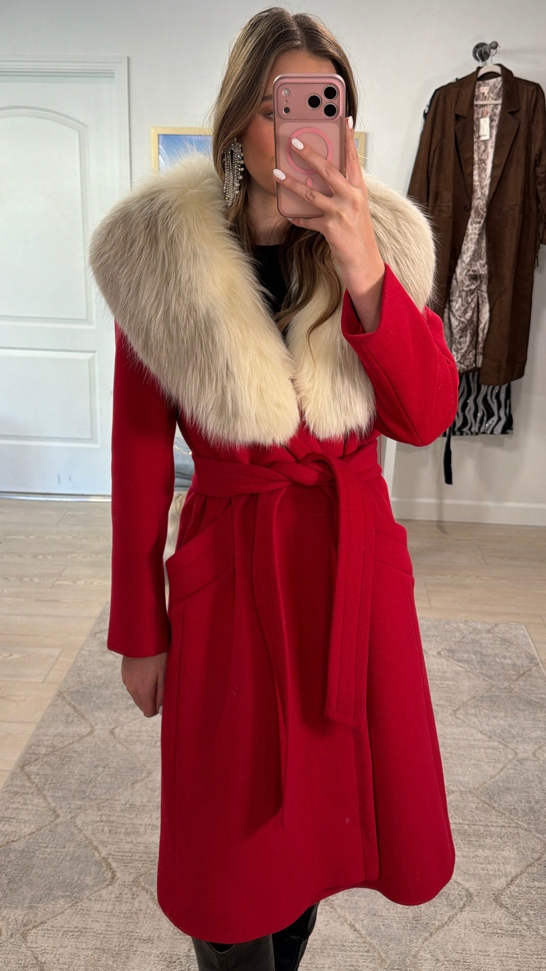 AS SEEN ON LAINEY WILSON!!! Vintage Wool Coat w/ Fox Collar