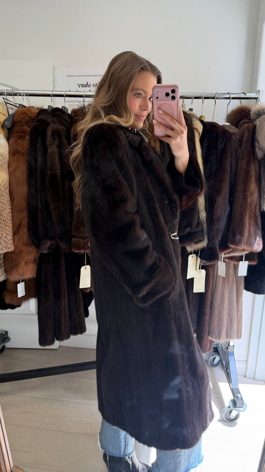 #52 Vintage Mahogany Mink Coat Size Medium