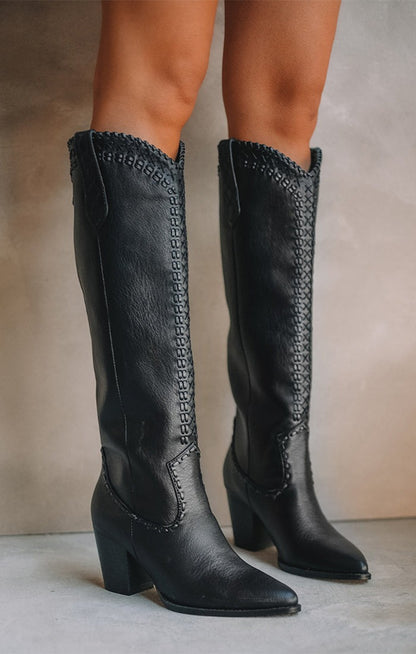 NEW!! The Billini "Finley" Cowboy Boot in Black