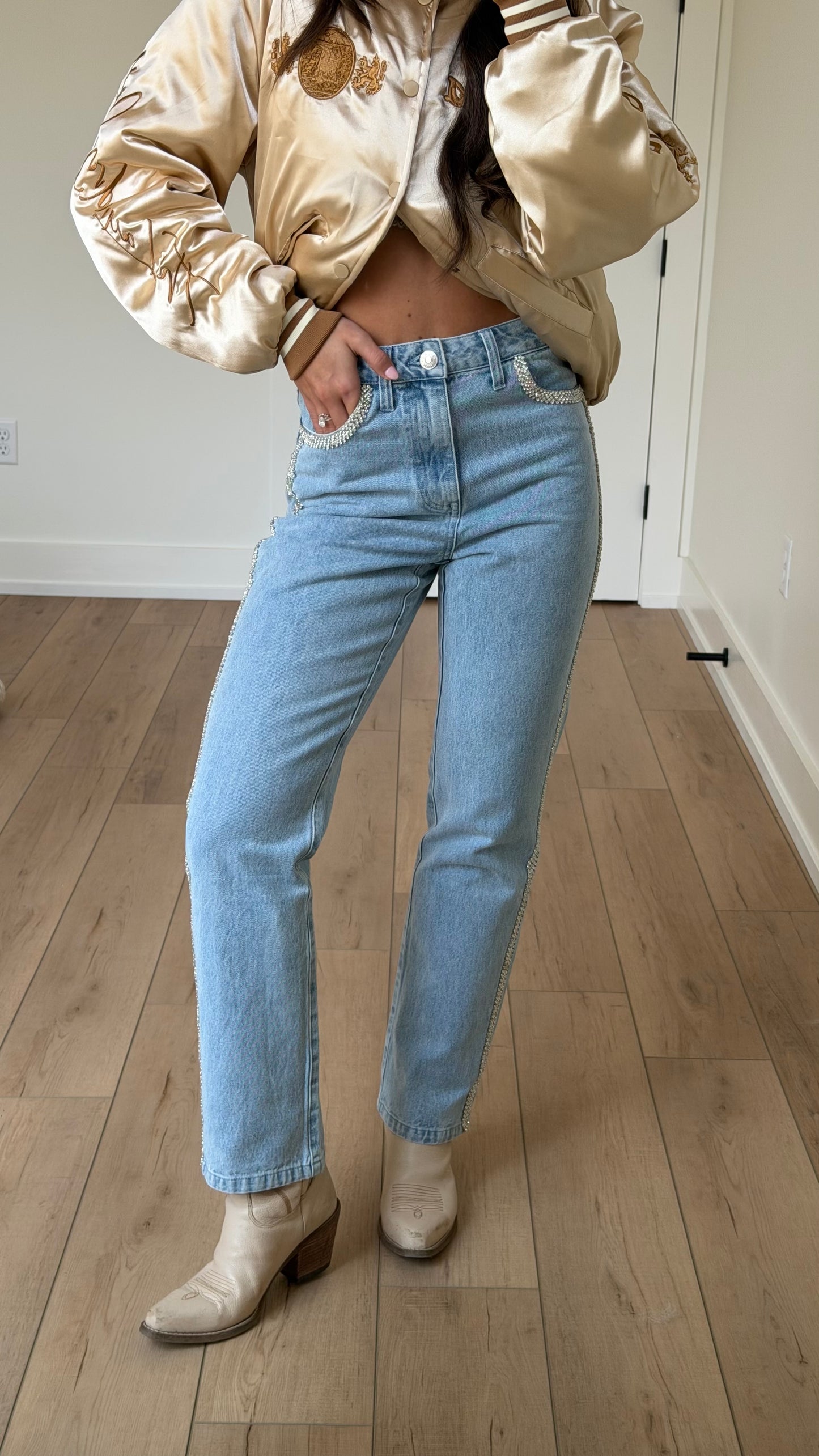 NEW!! Icon Light Wash Jeans