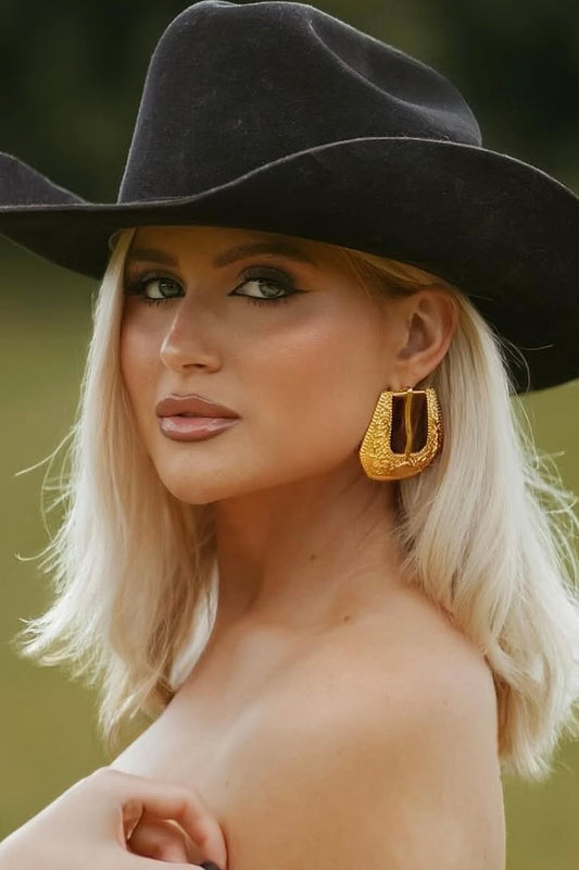 Buckle Betty Earrings in Gold