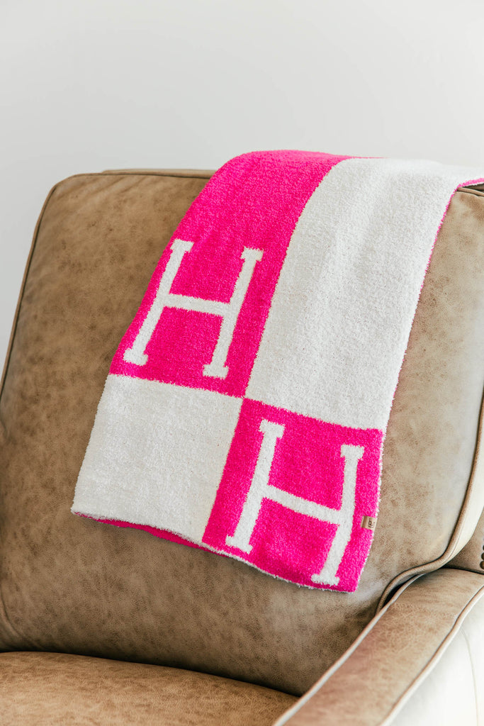 Comfy Luxe  Cozy Pink Blanket Sweet Janes - Gift and Confectionary