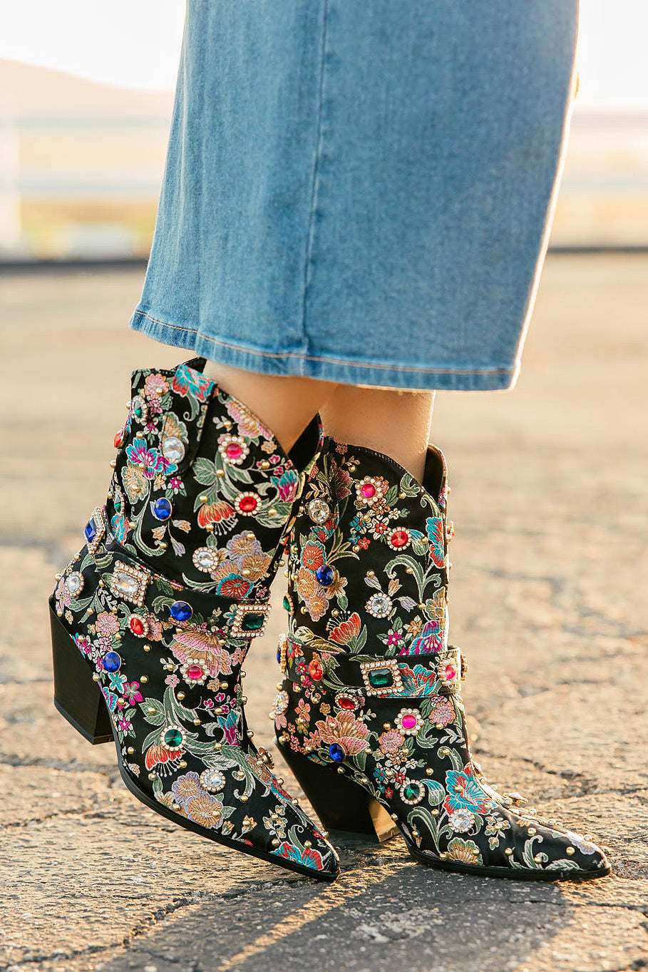 FINAL SALE!! The "Diligent" Flower Power Boot