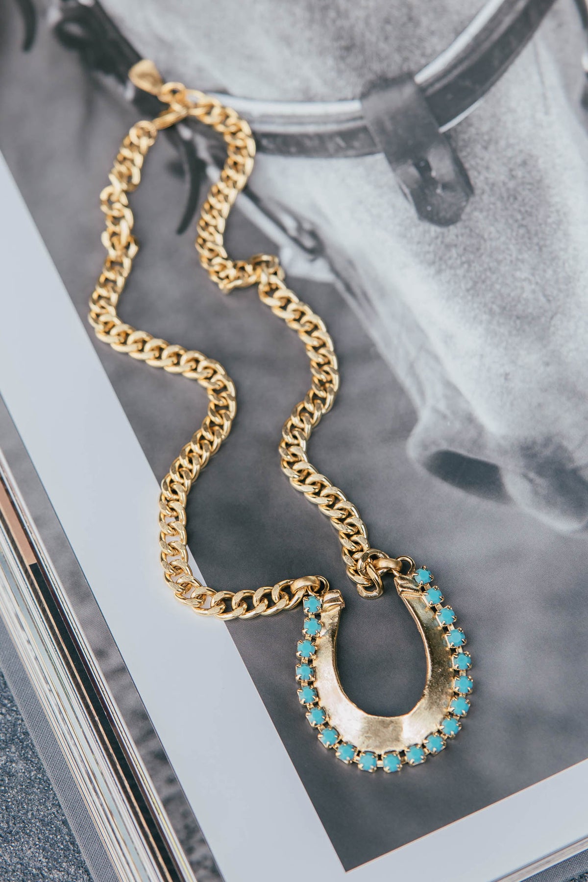 AS SEEN ON LAINEY! Horseshoe Necklace w/ Turquoise Stones - Gold
