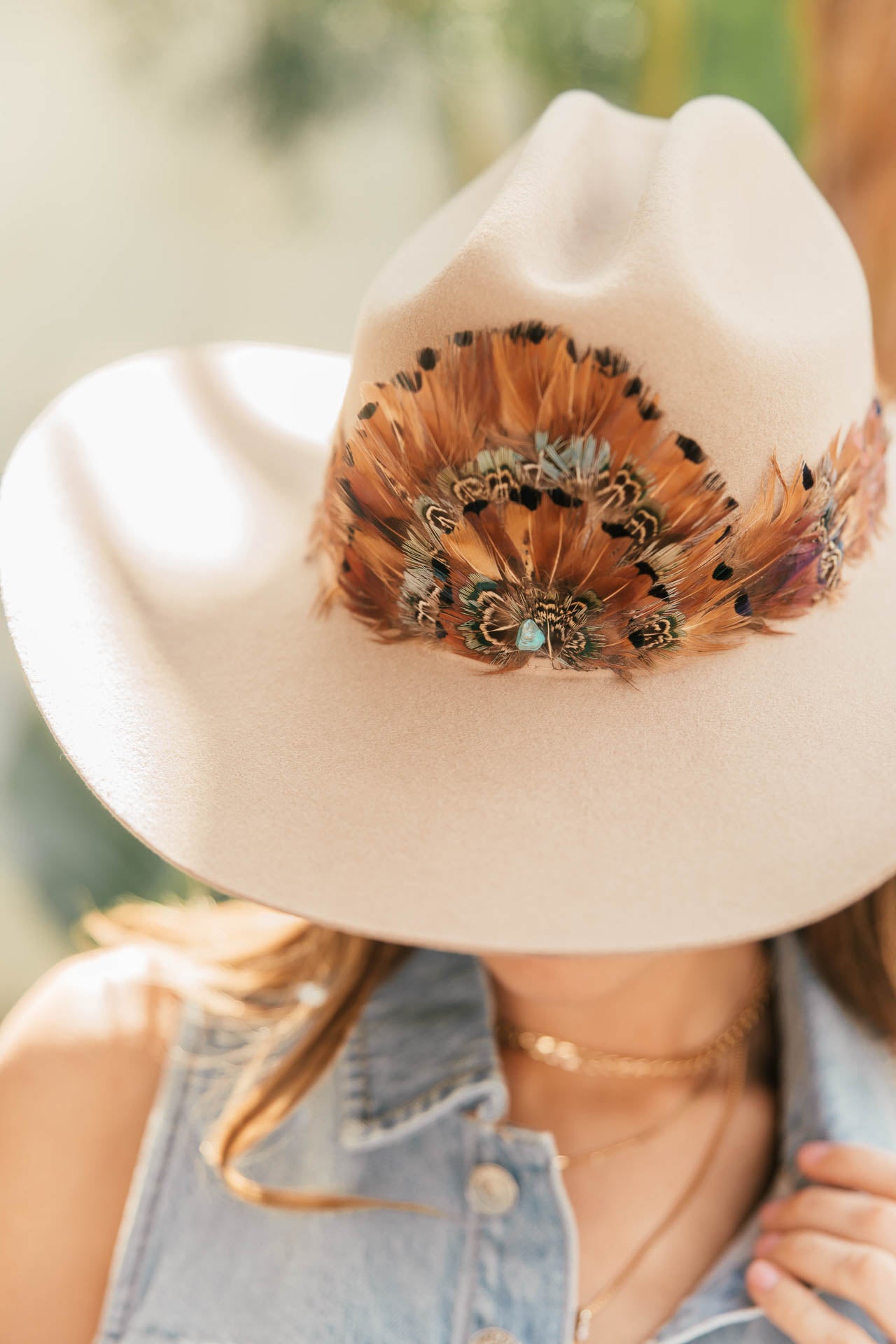 NEW!! Cattleman Wool & Feather Cowboy Hat in Taupe