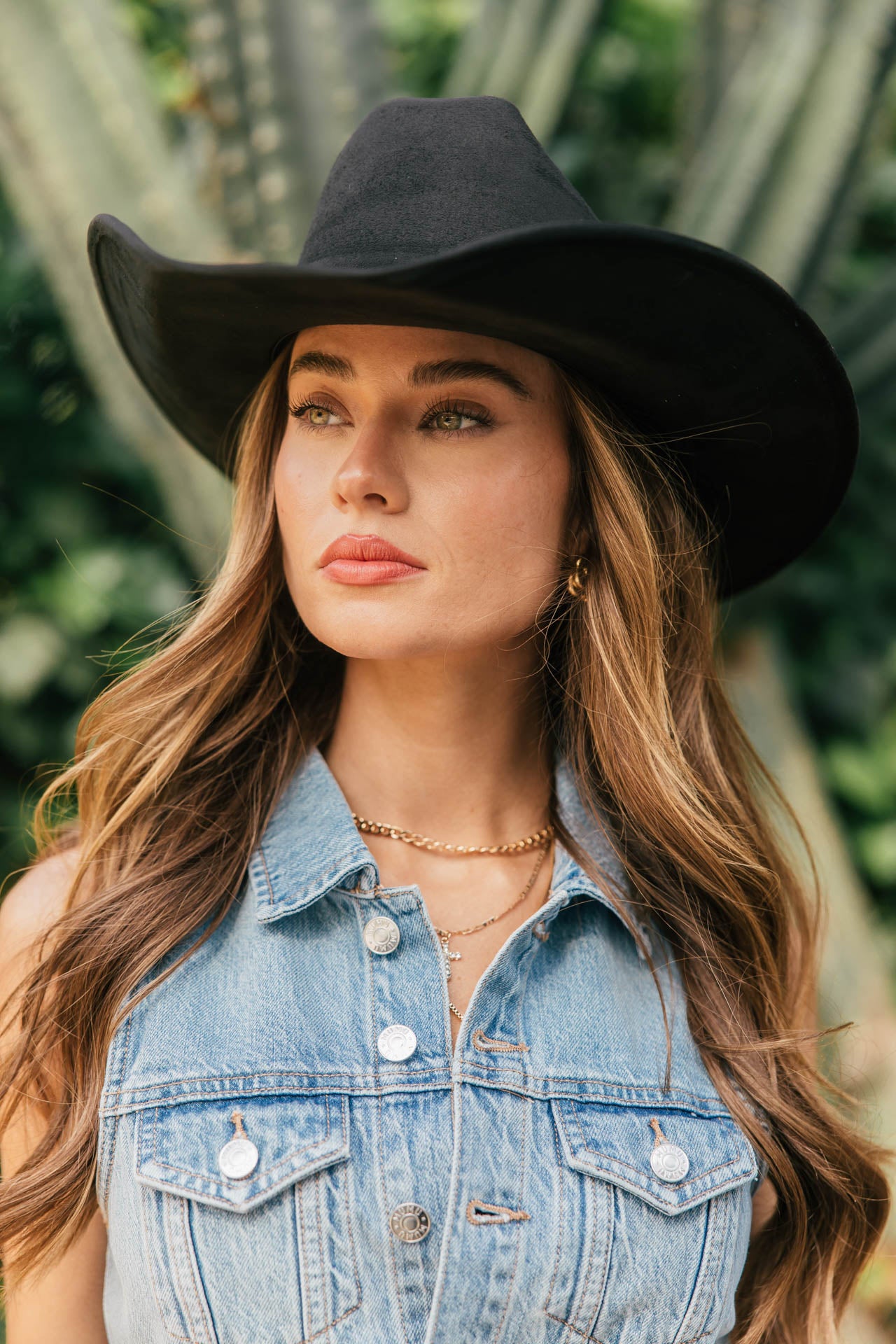NEW!! The Kenny Faux Suede Cowboy Hat in Black