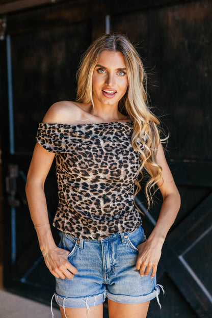 NEW!! Off the Shoulder Leopard Print Top