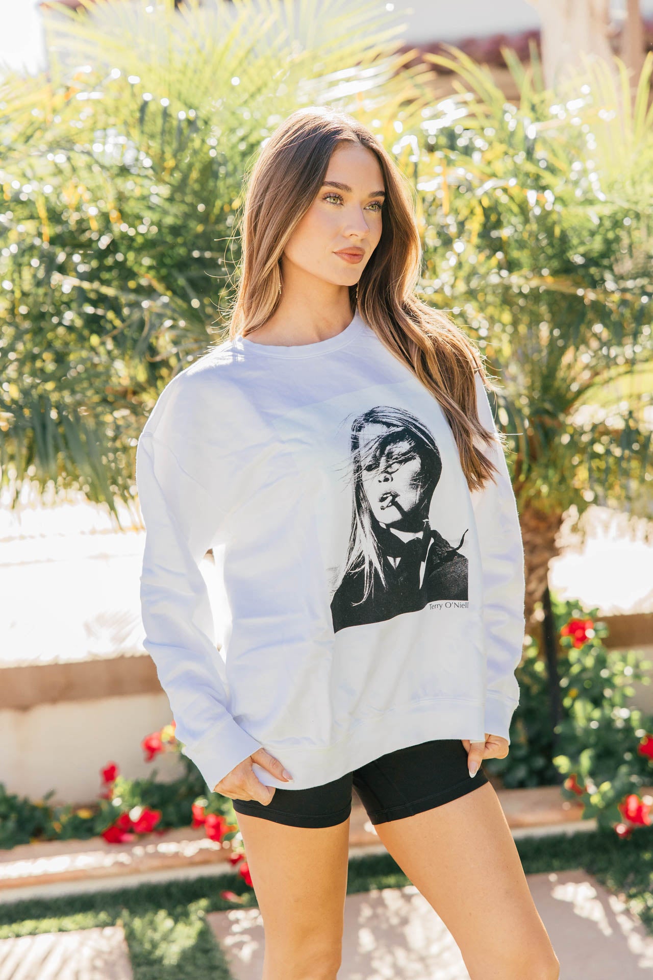 NEW!! The "Paris Icon" Sweatshirt in White