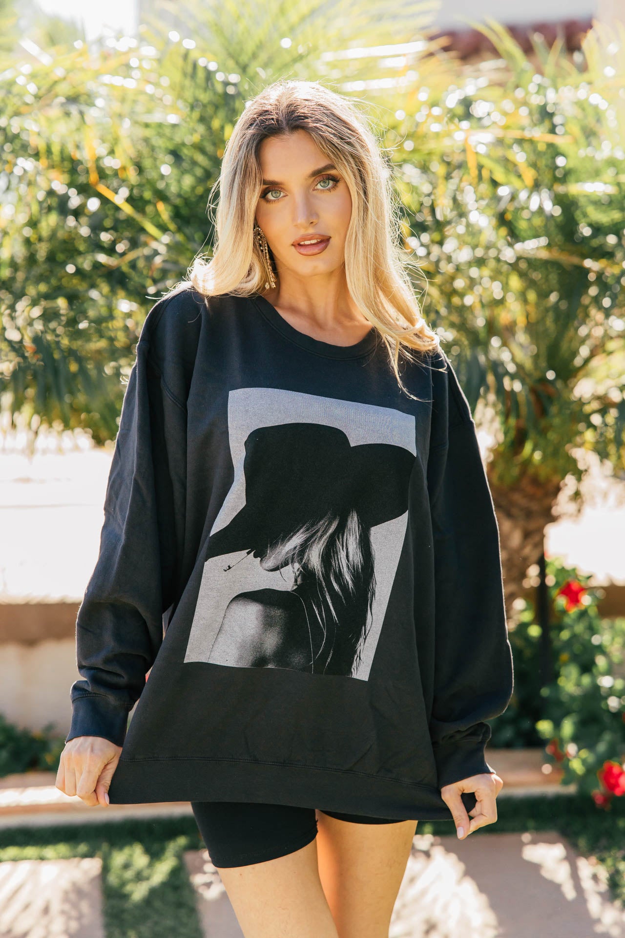 NEW!! The "Paris Cowgirl" Sweatshirt in Black