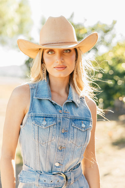 The "El Dorado" Faux Suede Cowboy Hat in Tan