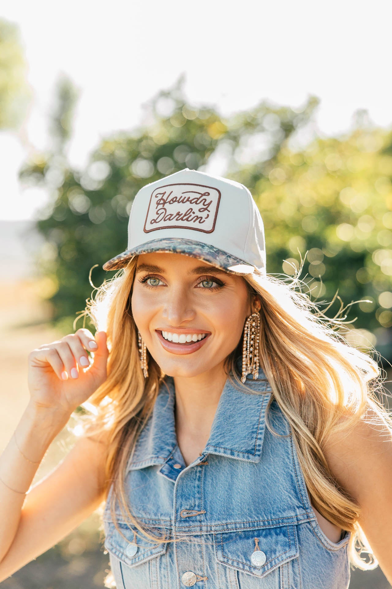 NEW!! Howdy Darlin Trucker Hat in 2 Colors