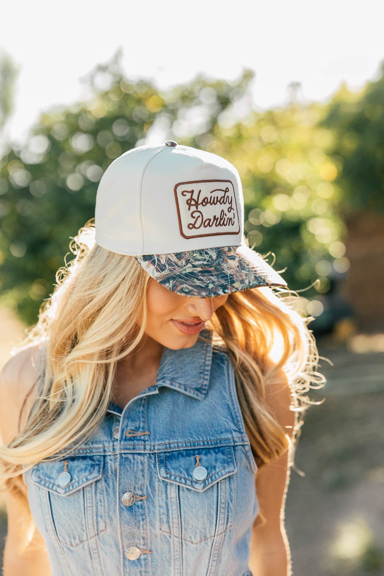 NEW!! Howdy Darlin Trucker Hat in 2 Colors