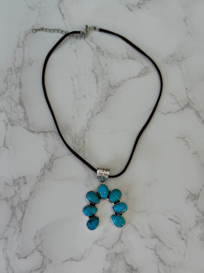 The “Mesa" Kingman Turquoise Pendant Necklace