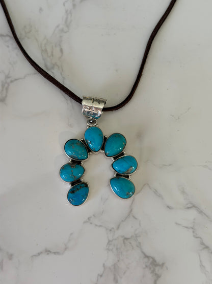 The “Mesa" Kingman Turquoise Pendant Necklace