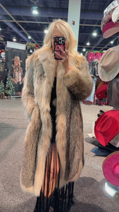 #161 Vintage Lynx Coat Size Small