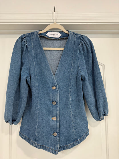 NEW!! Vintage Denim Button Up Top Size Medium