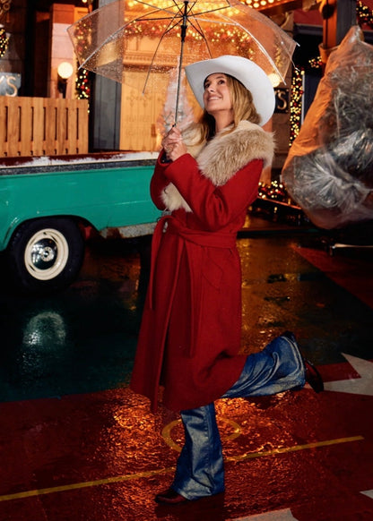 AS SEEN ON LAINEY WILSON!!! Vintage Wool Coat w/ Fox Collar