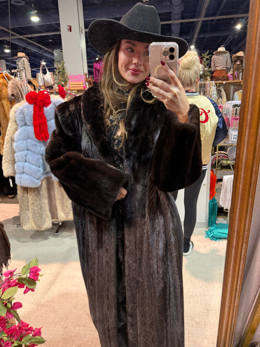 #15 Vintage Ranch Mink Coat - Size L/XL