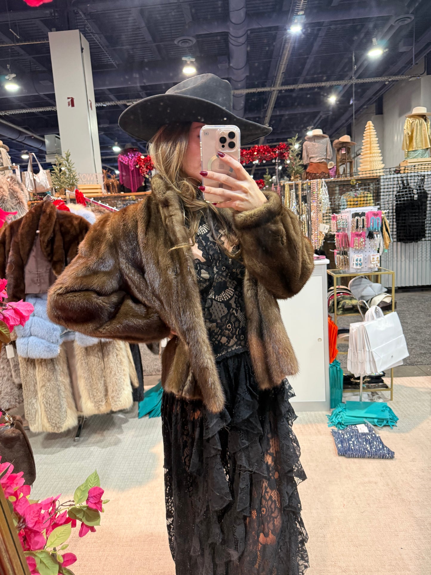 #185 Vintage Mahogany Mink Jacket Size