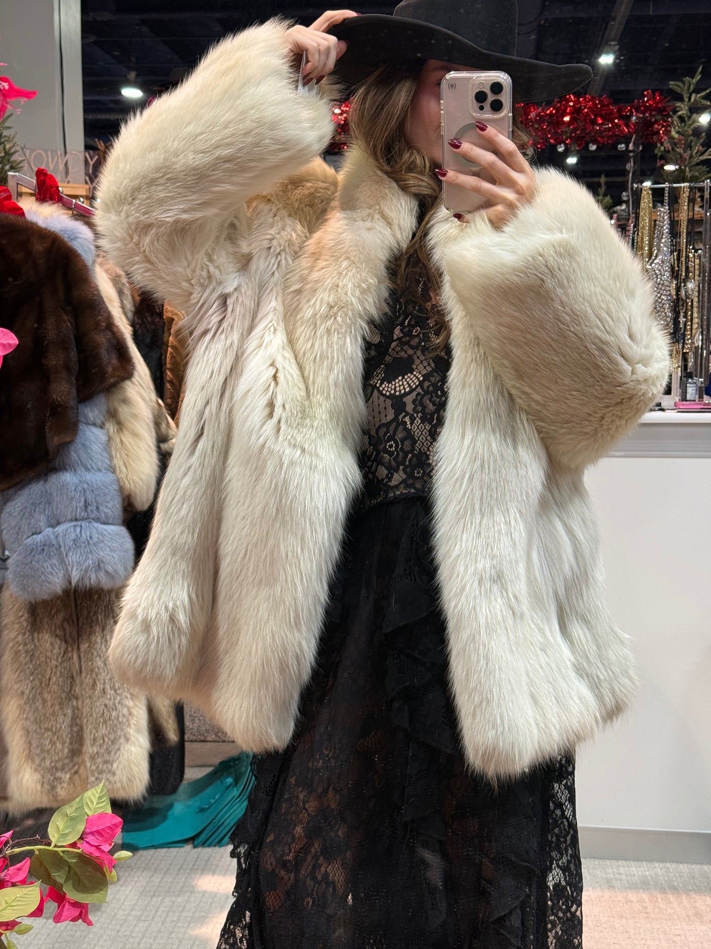 #166 Vintage White Fox Jacket Size Medium/Large