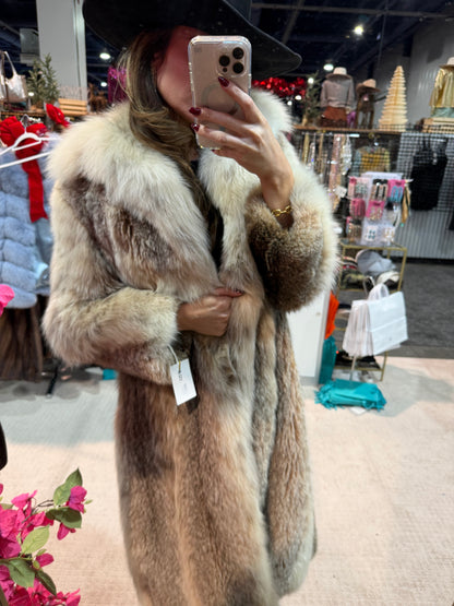 #121 Vintage Lynx Coat Size Small