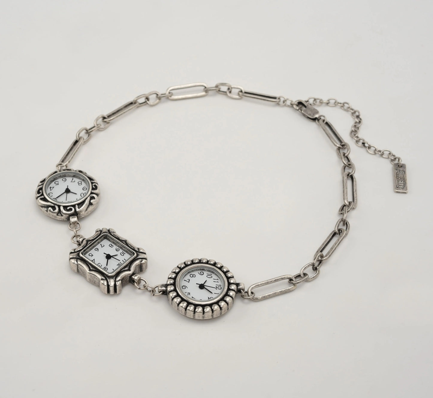 Greta Choker Necklace in Silver