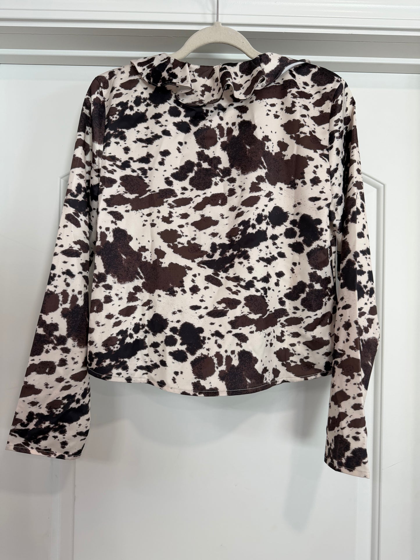 FINAL SALE!! Cow Print Tie Top