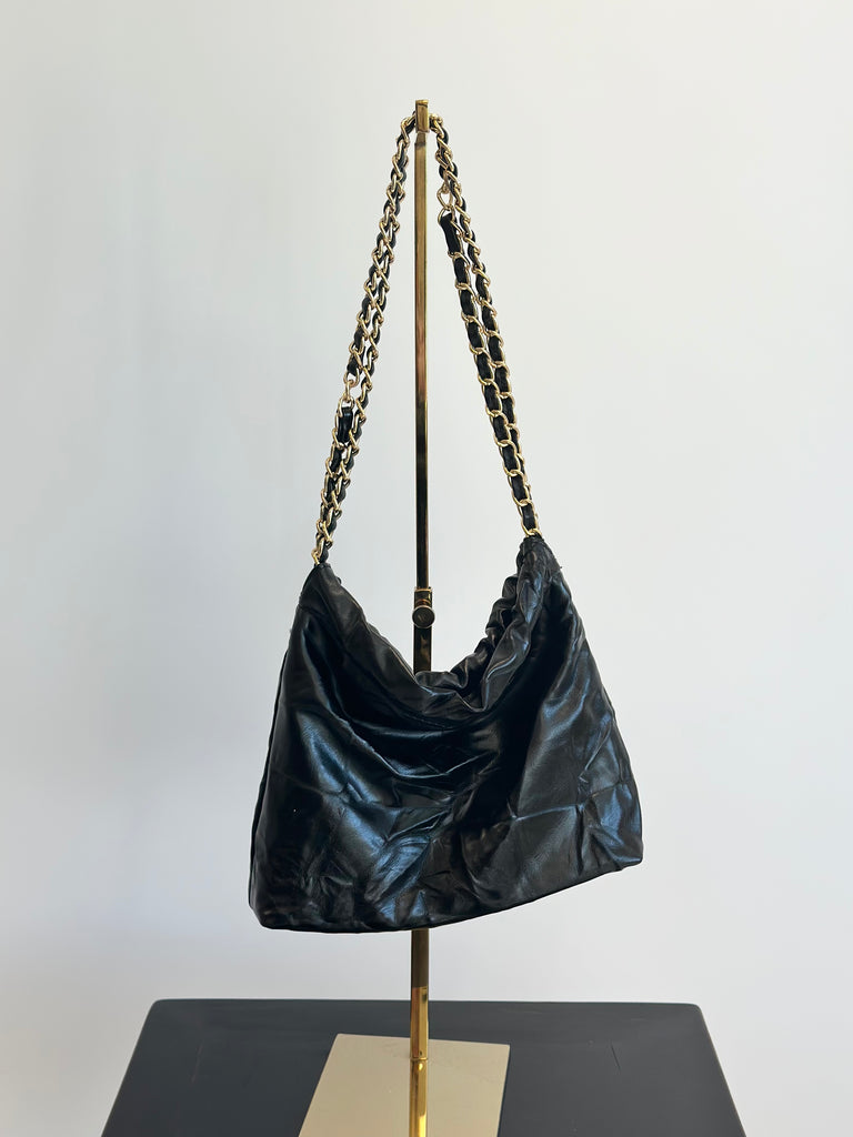 NEW!! Elise Textured Faux Leather Purse in Black