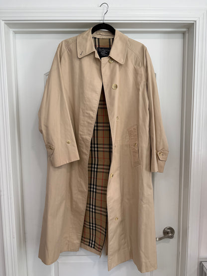 NEW!! Vintage Burberry Trench Coat Size M/L