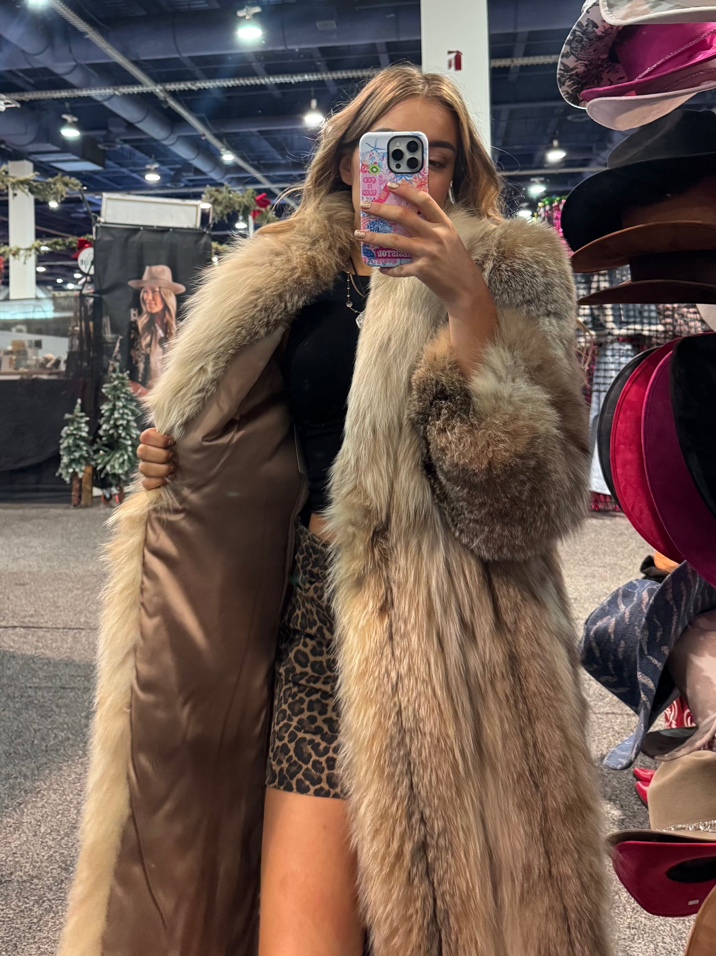 #205H Vintage Lynx Coat Size Small/Medium