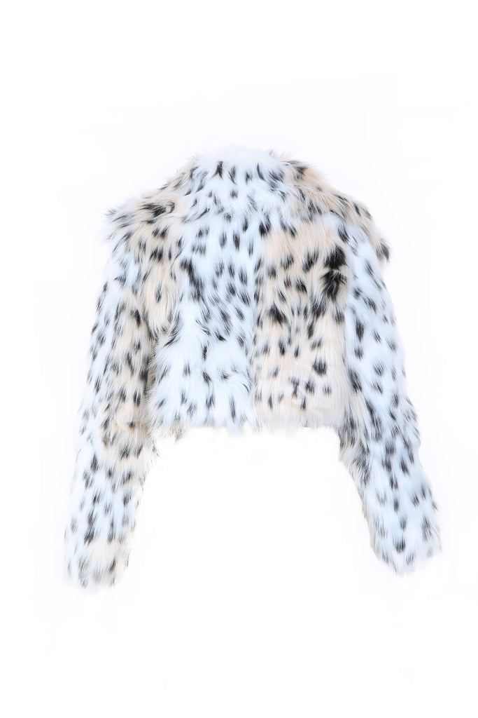 NEW!! Knock Out Cropped Faux Fur Jacket in Leopard