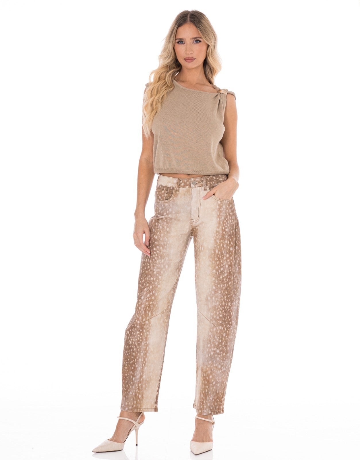 Dakota Barrel Leg Jeans in Light Bambi
