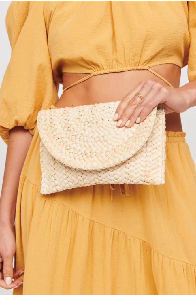 NEW!! Poolside Straw Clutch in White