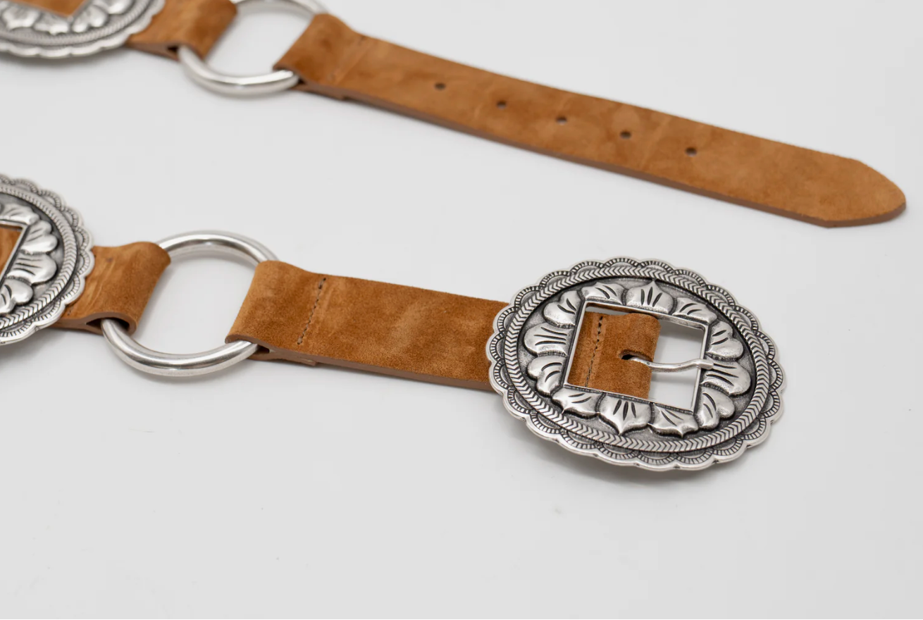 NEW!! Lilienne Silver Buckle Belt in Cognac