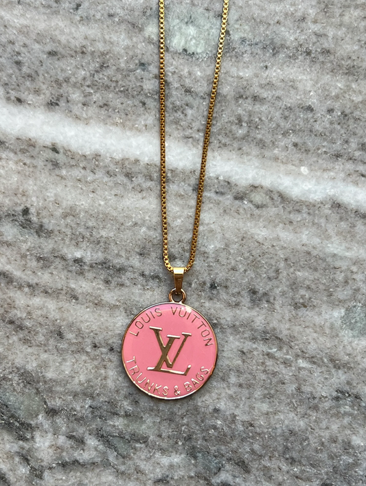 NEW!! Authentic Vintage Pink Trunk Necklace