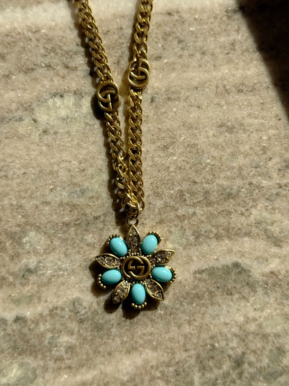 Authentic Vintage Turquoise Flower Pendant Necklace