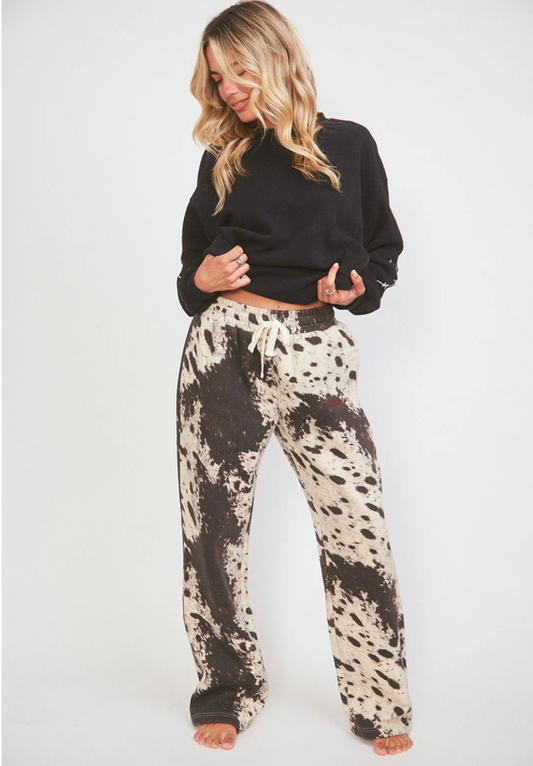 NEW!! Signature Straight Leg Sweatpant in Appalousa