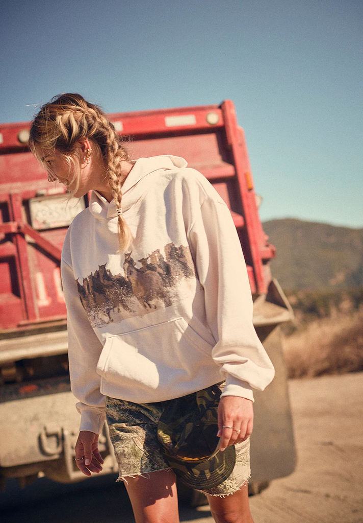 NEW!! Wild Horse Sweatpant in Ivory by DARLIN' Brand