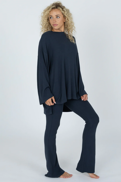 NEW!! All Weekend Long Pant Set in Navy
