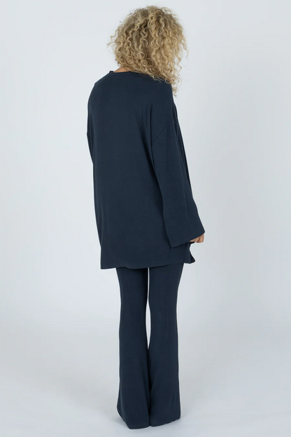 NEW!! All Weekend Long Pant Set in Navy