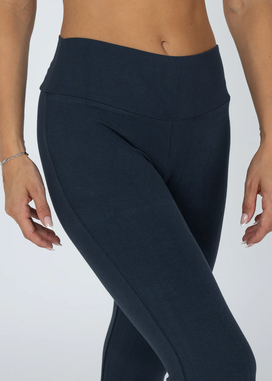 NEW!! All Weekend Long Pant Set in Navy