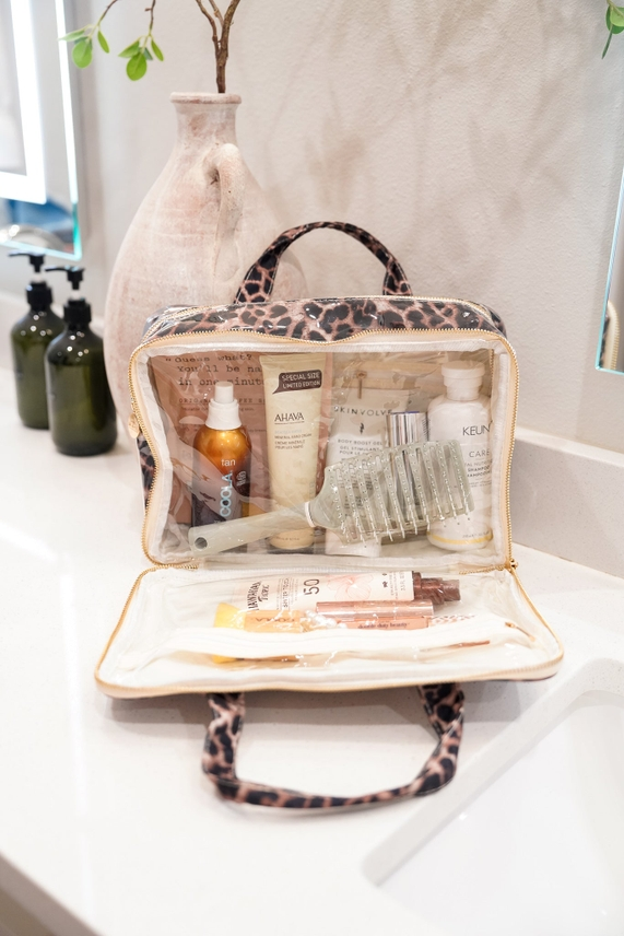 Leopard Print Hanging Travel Bag