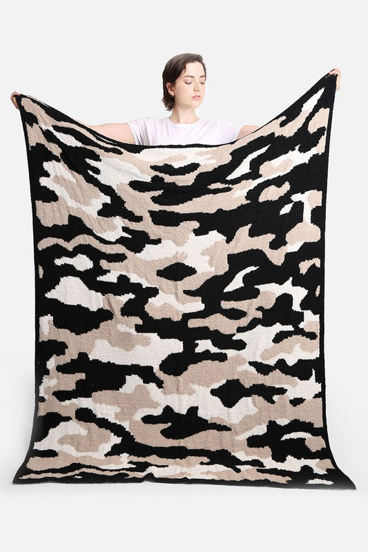 BACK IN STOCK!! Comfy Luxe Throw Blanket in 2 Camouflage Colors