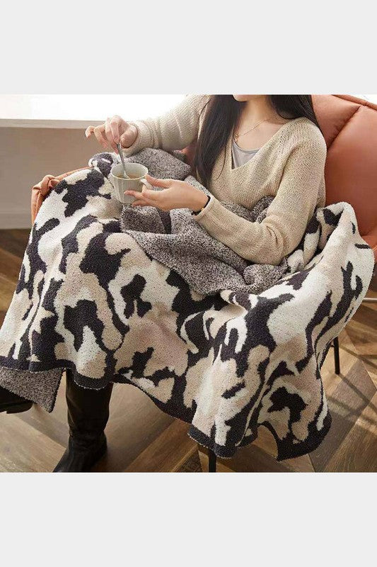 BACK IN STOCK!! Comfy Luxe Throw Blanket in 2 Camouflage Colors