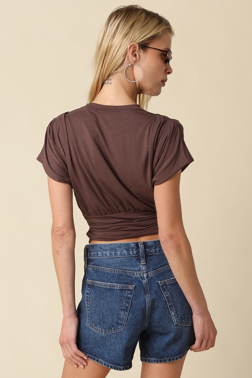 Sophie Cinched Ribbed Tee in Brown