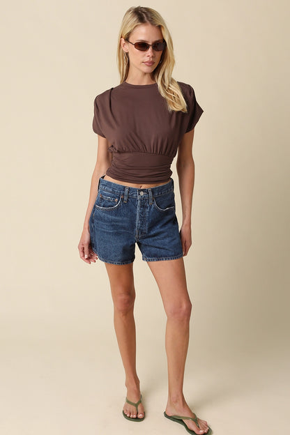 Sophie Cinched Ribbed Tee in Brown