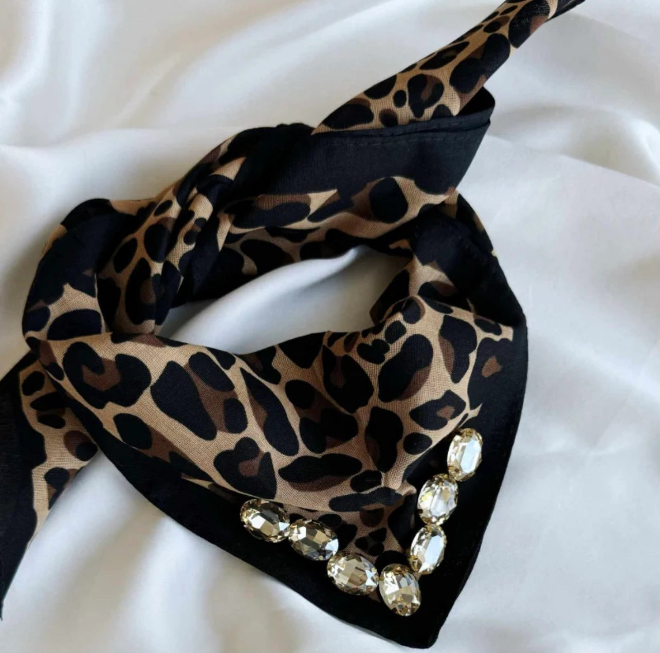 NEW!! Luxe Rhinestone Bandana in Leopard